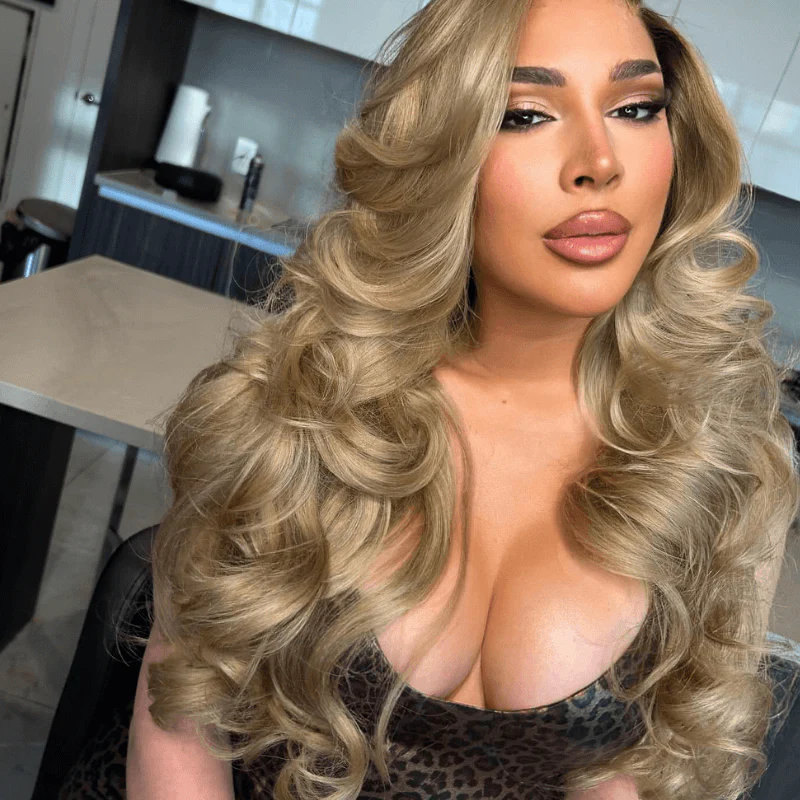 SZC Strawberry Golden Blonde Body Wave 13x4 Lace Frontal Human Hair Wigs - Image 4